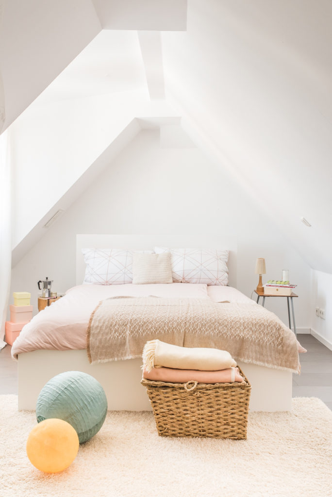 Wohnideen im Boho Loft mit Deko Ideen im vintage Look für das Schlafzimmer
