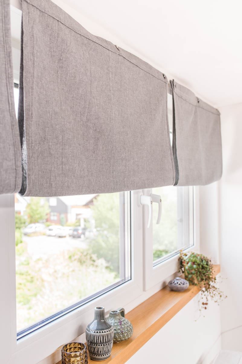 DIY Anleitung für super einfache, selbst genähte Raffrollos für praktisch jedes Fenster